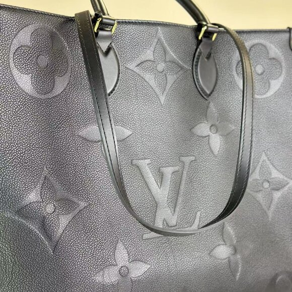 Louis Vuitton Black Leather Empreinte Leather Onthego GM Tote Shoulder Bag - Picture 7 of 8